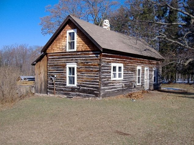 Old log building with rot