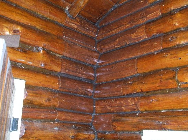 Restained interior log corner