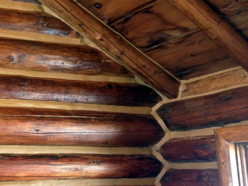 Log Home Caulking Why Does It Crack And Fail Part 2 Edmunds